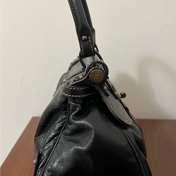Black Fendi Magic Bag - Picture 3 of 5